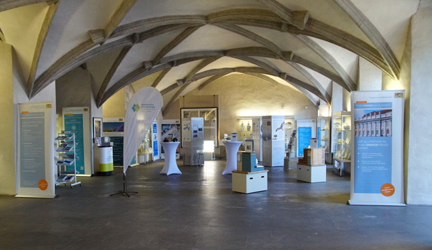 Ausstellung Energietage in der Gotischen Halle der Markgrafenresidenz Ansbach